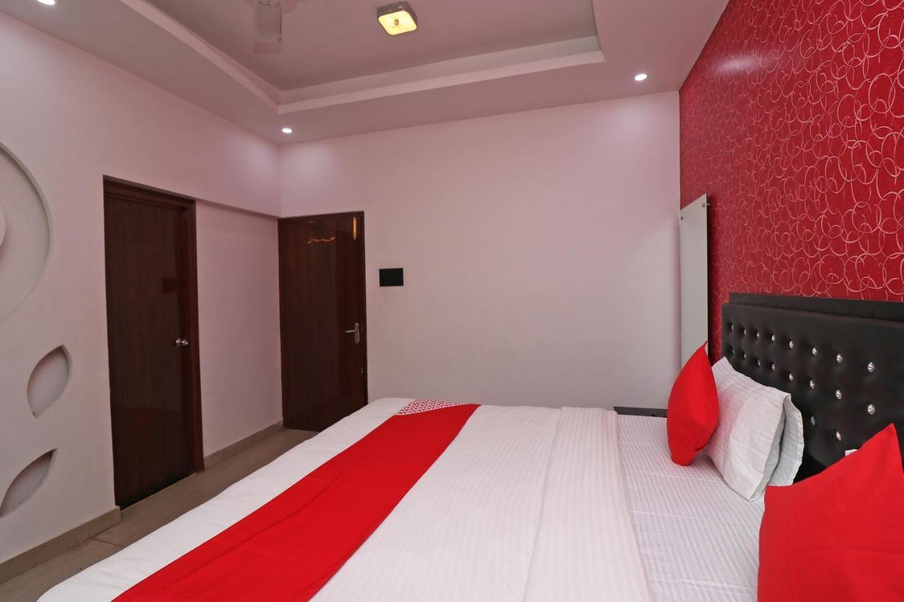פורי Oyo 62539 Hotel Shree Gopal מראה חיצוני תמונה